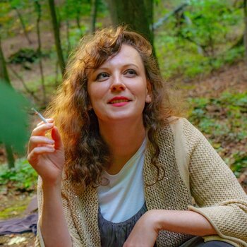 Bára Mišíková v průběhu natáčení Bára Mišíková v průběhu natáčení