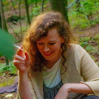 Bára Mišíková v průběhu natáčení Bára Mišíková v průběhu natáčení